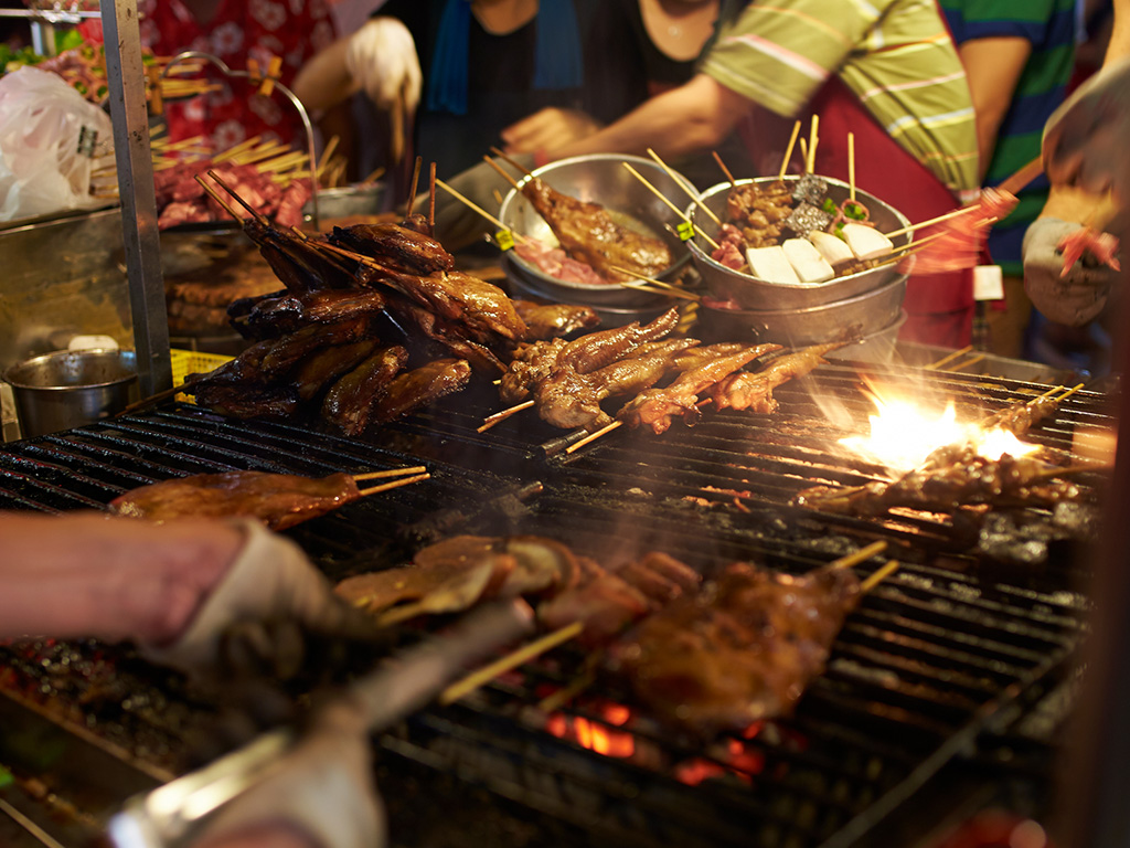 Eastern Eats, Out West