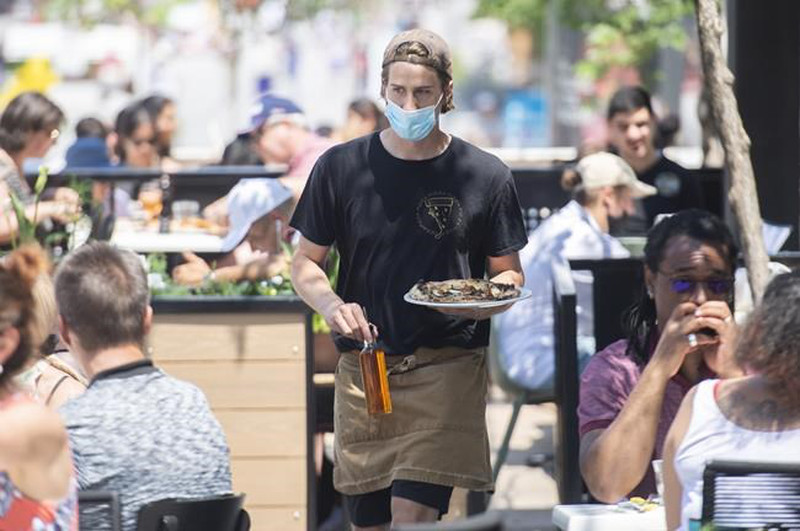 L'économie canadienne a accueilli 90 000 nouveaux travailleurs en août