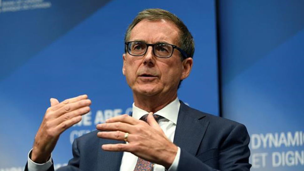 La Banque du Canada maintient son taux directeur et met fin à ses achats obligataires